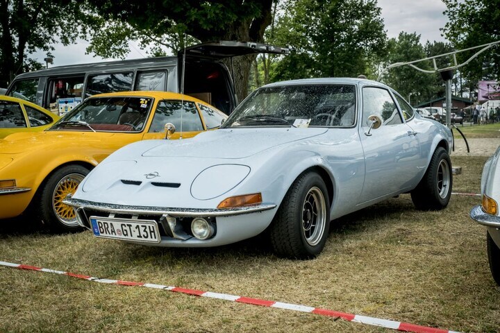 Opel GT