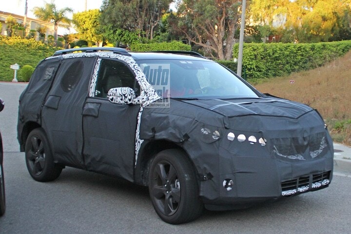 Honda 'Passport' spyshots