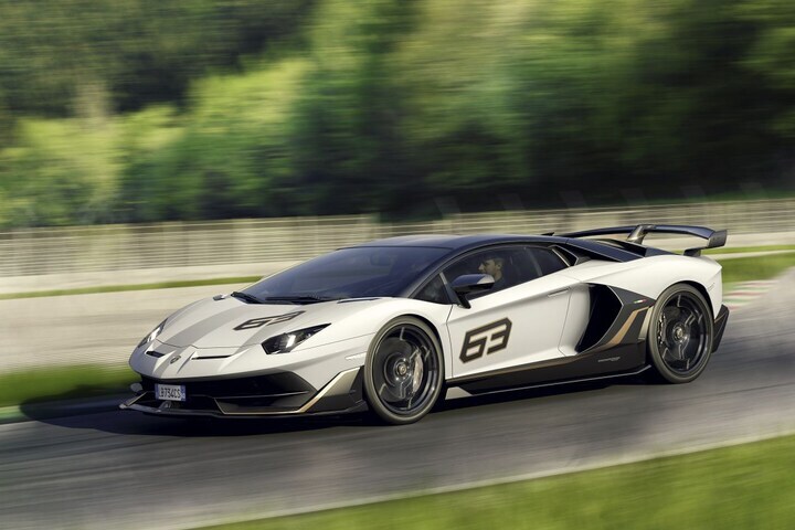 Lamborghini Aventador SVJ