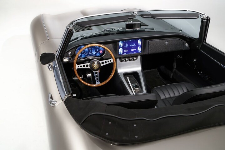 Jaguar Classic E-Type Zero
