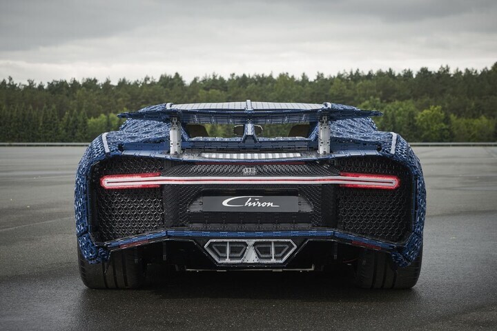 Bugatti Chiron Lego