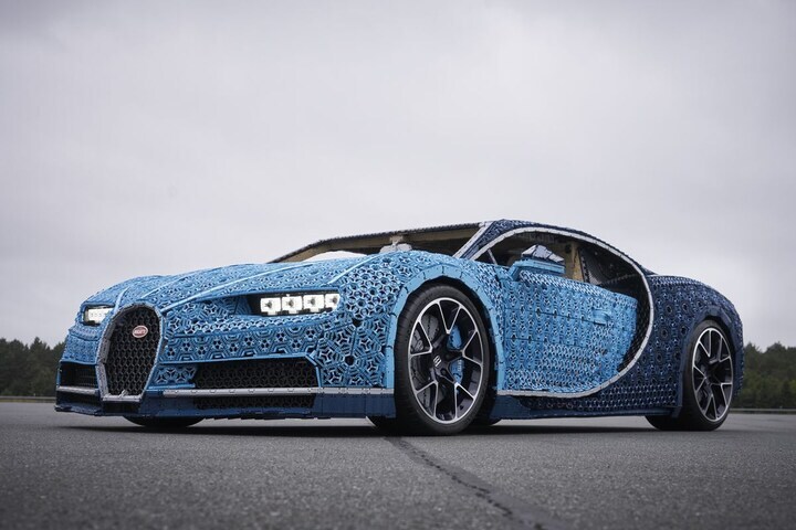 Bugatti Chiron Lego