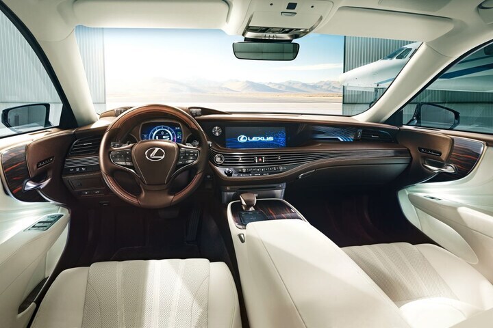 Lexus LS 500