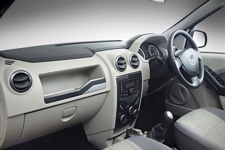 De Tweeling Dacia Logan Mahindra Verito Vibe