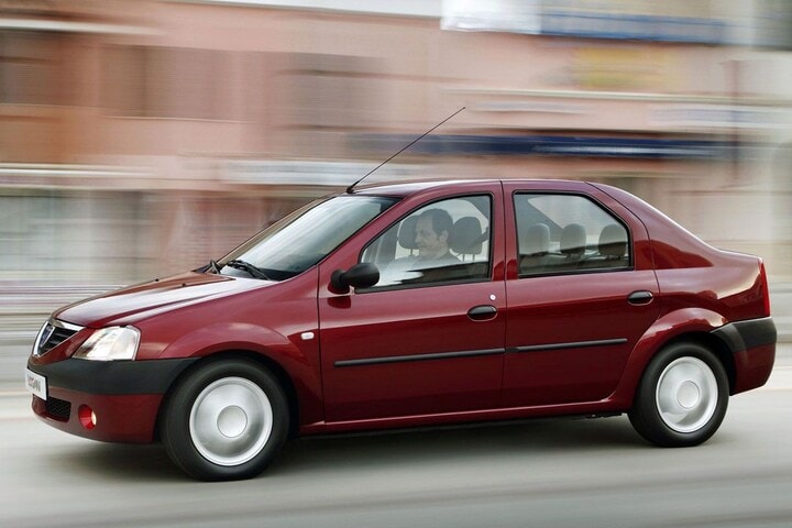 De Tweeling Dacia Logan Mahindra Verito Vibe