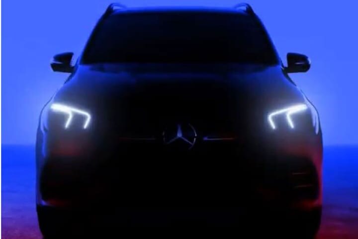 Mercedes-Benz GLE teaser