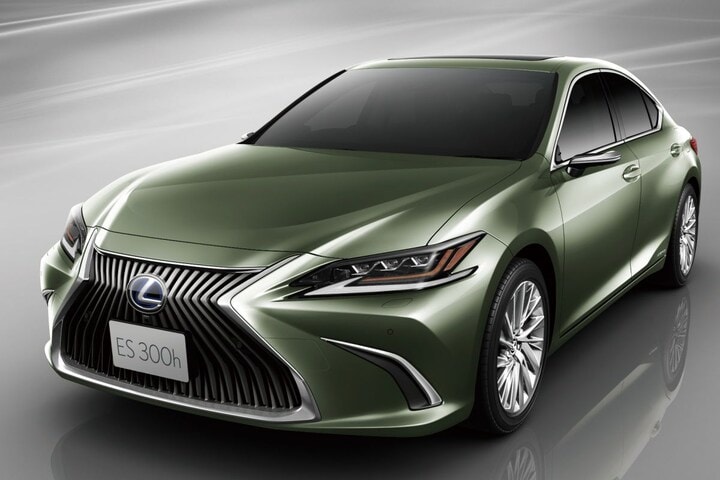 Lexus ES digitale buitenspiegel camera