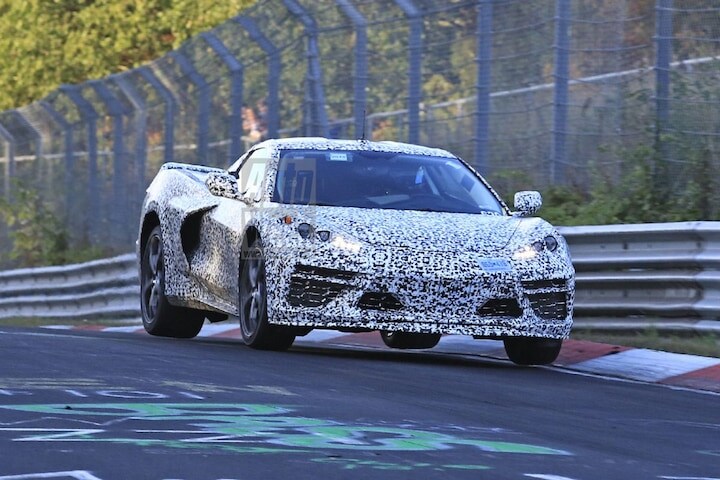Chevrolet Corvette middenmotor teaser