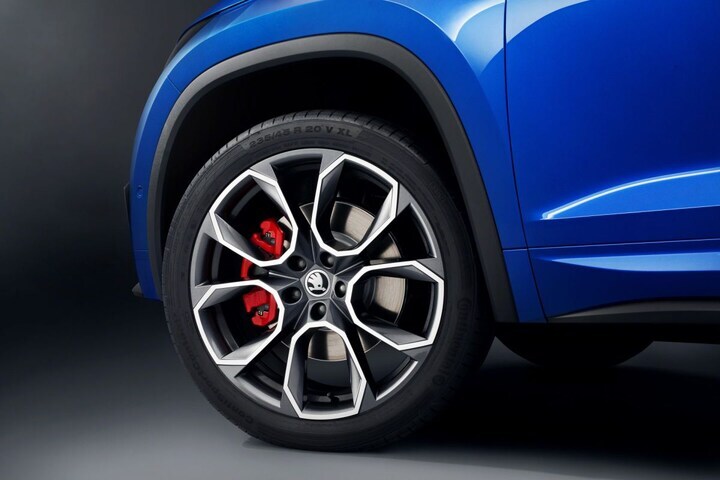 Skoda Kodiaq RS teaser