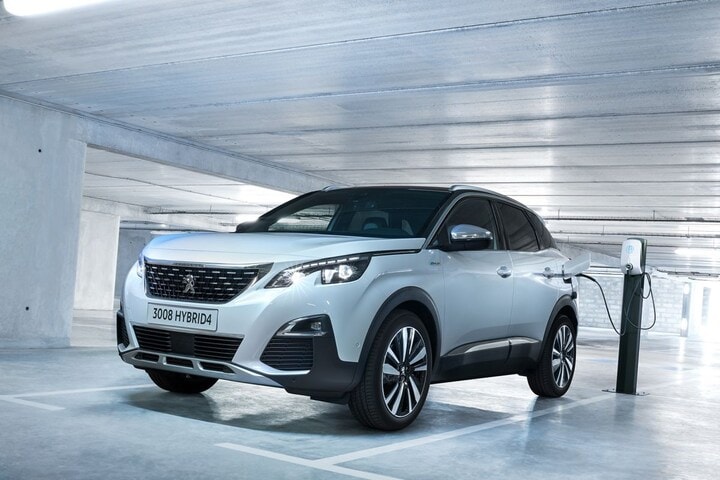 Peugeot 3008 en 508 (SW) Hybrid en Hybrid4