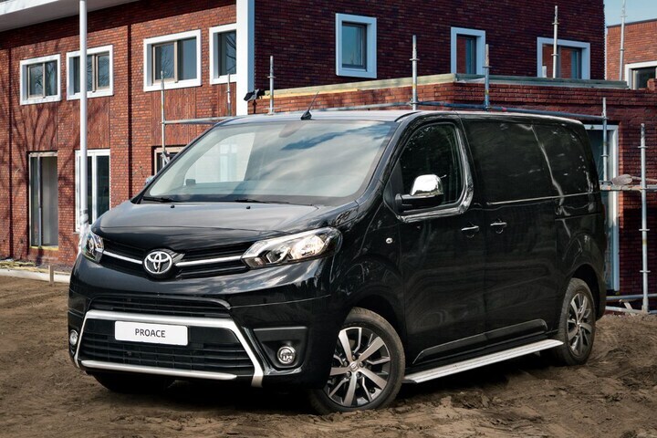 Toyota Proace 4x4 photoshop