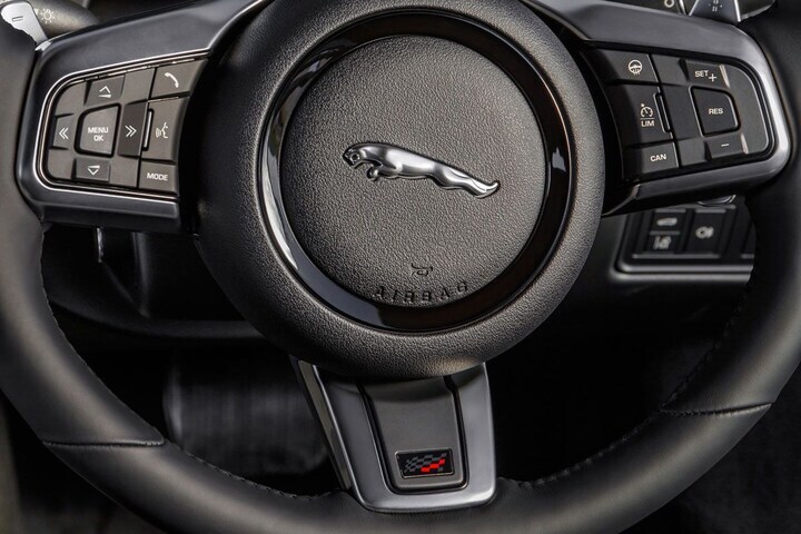 Jaguar F-Type Checkered Flag