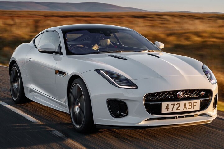 Jaguar F-Type Checkered Flag