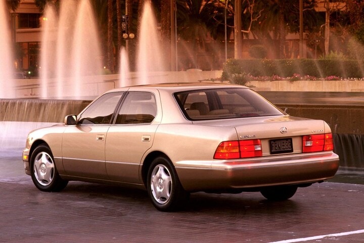 Lexus LS400 Facelift Friday