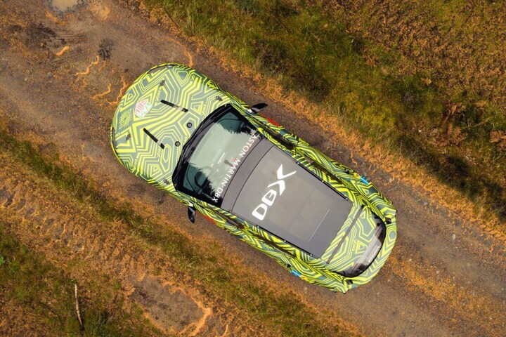Aston Martin DBX 