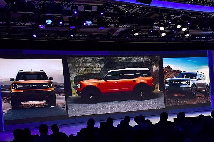Ford Bronco en baby-Bronco