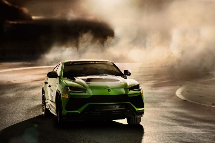 Lamborghini Uris ST-X Concept