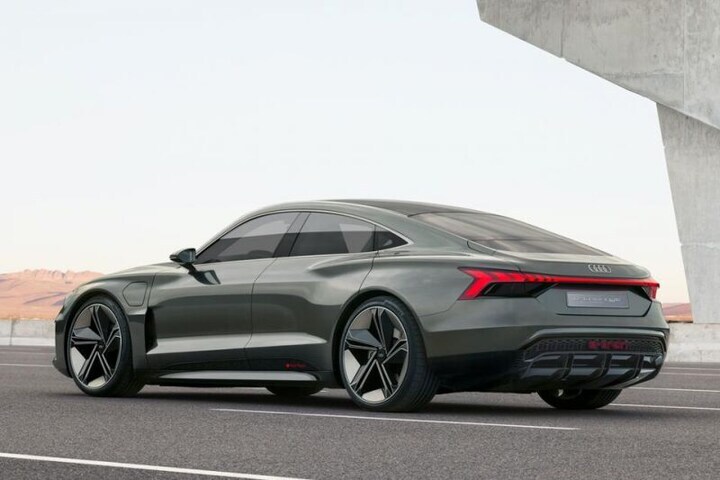 Audi e-tron GT Concept