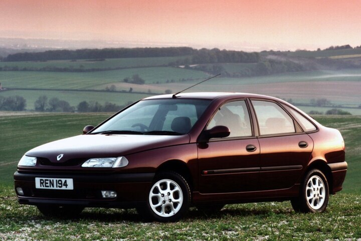 Facelift Friday: Renault Laguna I