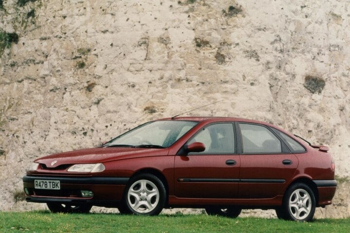 Facelift Friday: Renault Laguna I
