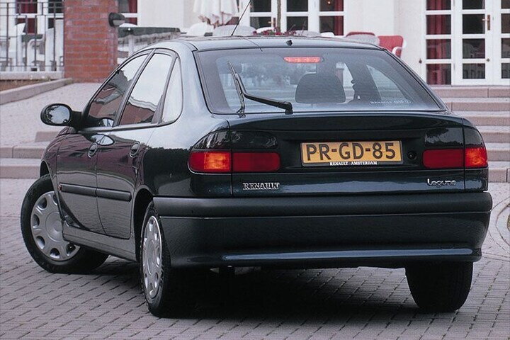 Facelift Friday: Renault Laguna I