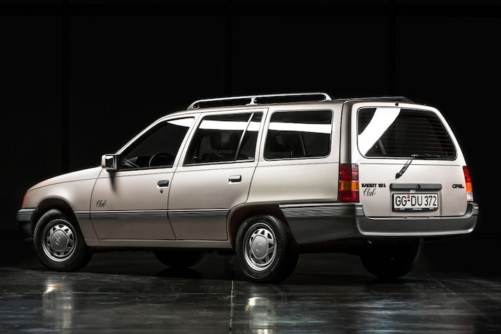 De Tweeling: Opel Kadett E Daewoo LeMans Pontiac C