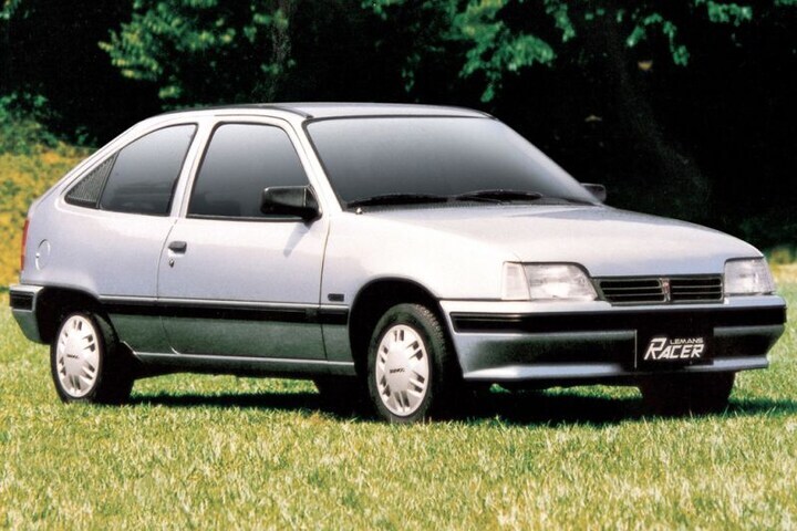 De Tweeling Opel Kadett - Daewoo Pontiac Chevrolet