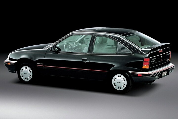 De Tweeling Opel Kadett - Daewoo Pontiac Chevrolet