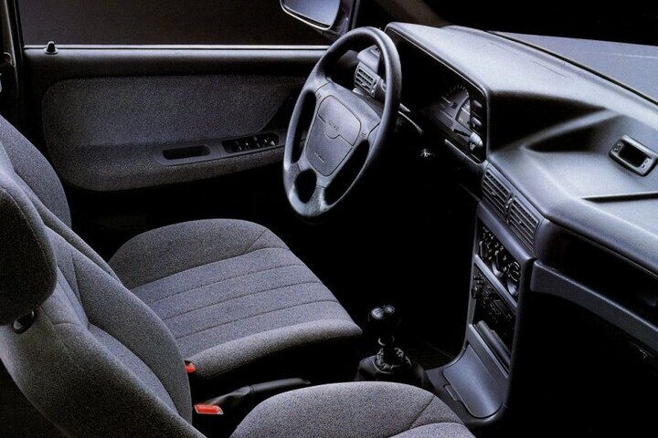 De Tweeling Opel Kadett - Daewoo Pontiac Chevrolet