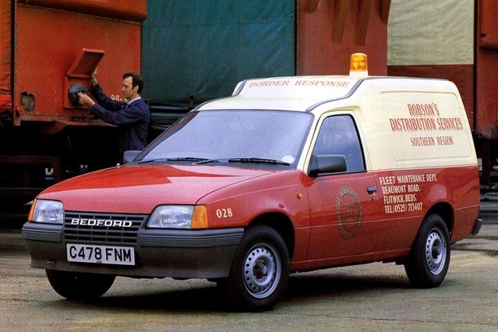 De Tweeling Opel Kadett - Daewoo Pontiac Chevrolet