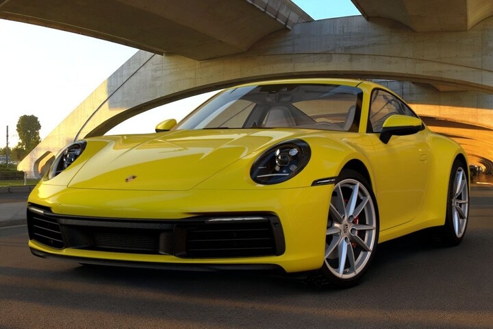 Back to basics: Porsche 911 992