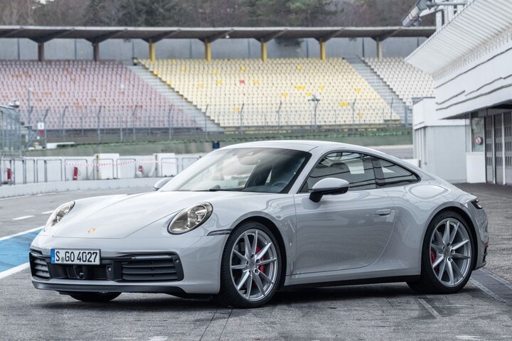 Porsche 911 Carrera