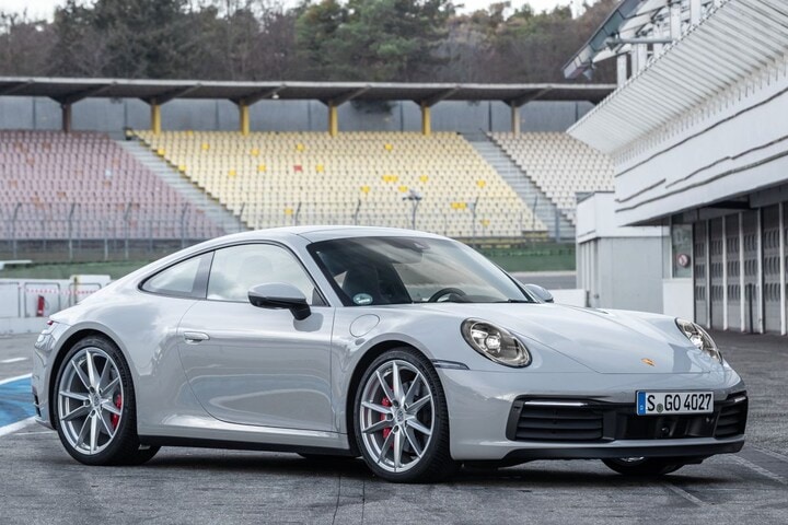 Porsche 911 Carrera