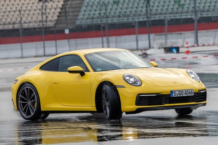 Porsche 911 Carrera