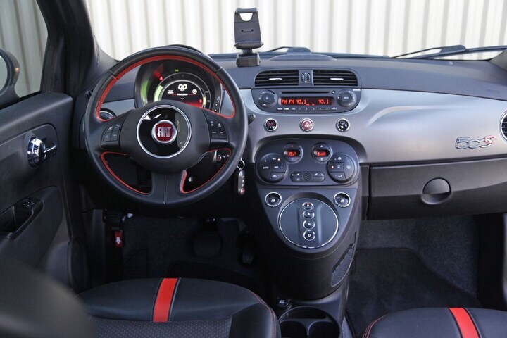 Fiat 500E