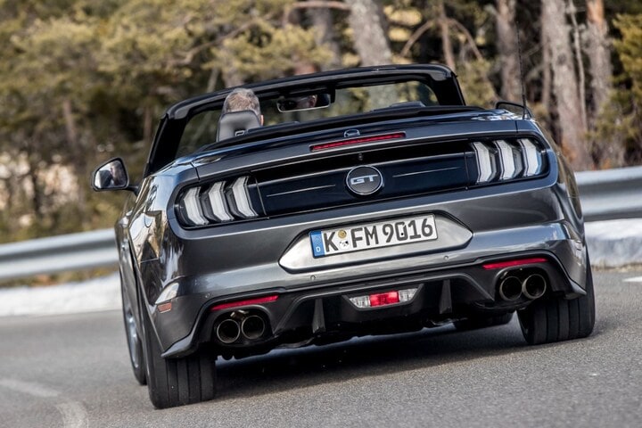 Ford Mustang Convertible