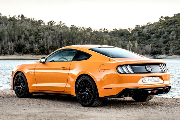 Ford Mustang Coupé