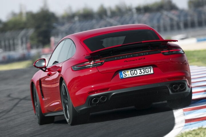Porsche Panamera GTS