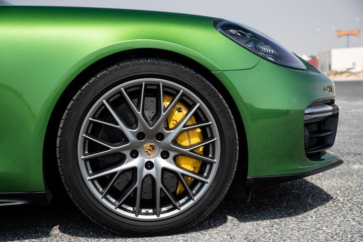 Porsche Panamera GTS