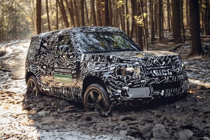 Land Rover Defender 