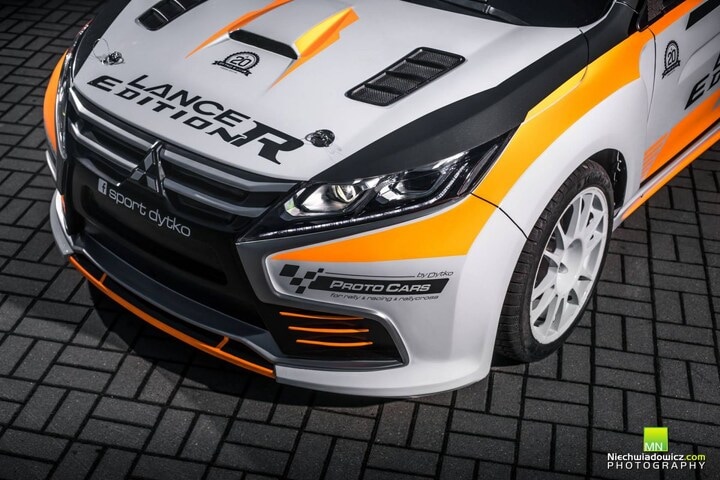 Dytko Sport Mitsubishi Lancer Evolution Edition R