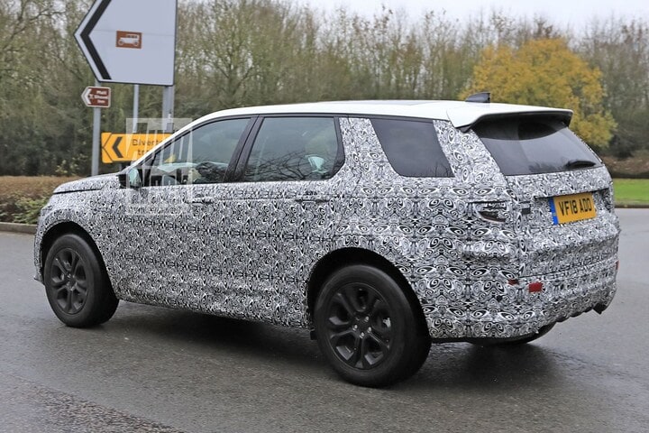 Land Rover Discovery Sport spyshots