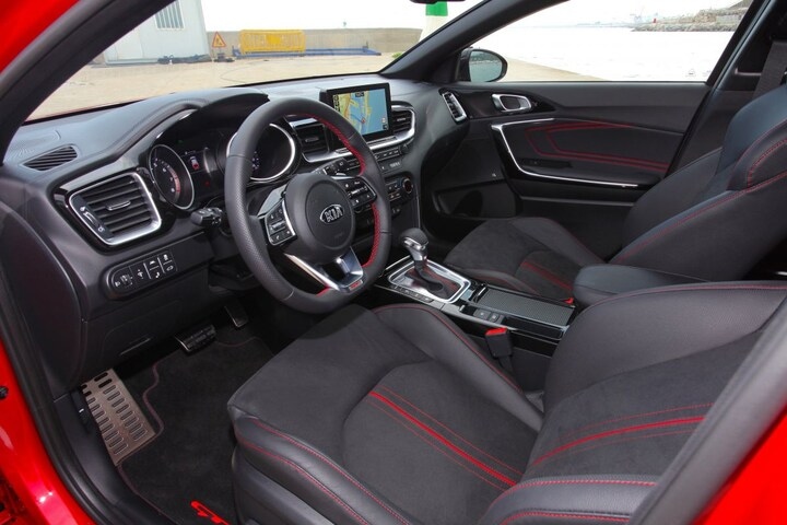 Kia Proceed