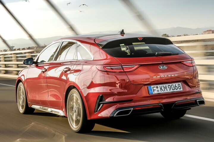 Kia Proceed
