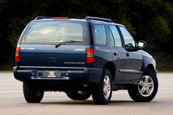 Chevrolet Blazer Opel GMC Jimmy Oldsmobile Bravada