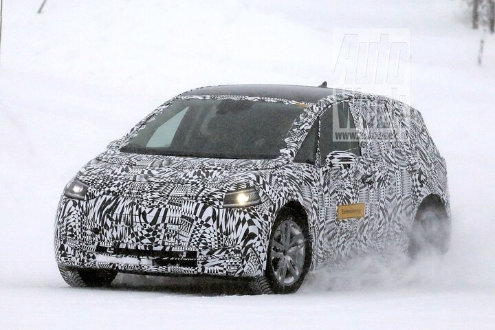 Volkswagen I.D. Neo spyshots
