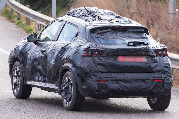 Nissan Juke spyshots