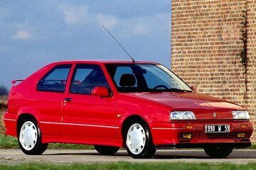 Facelift Friday: Renault 19