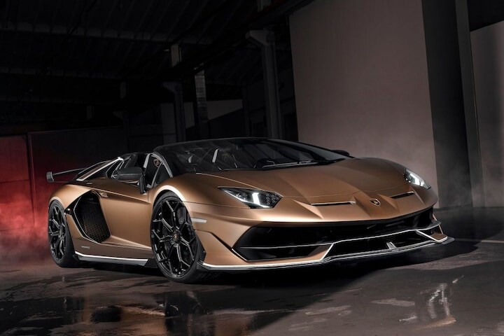 Lamborghini Aventador SVJ Roadster