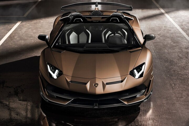 Lamborghini Aventador SVJ Roadster